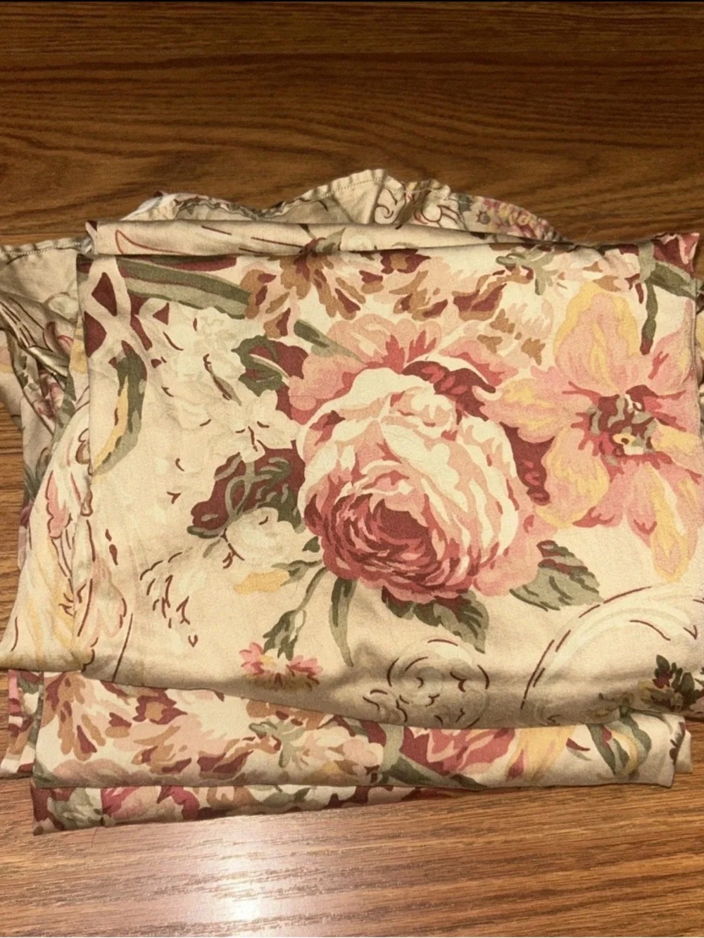 LOT of 2 Ralph Lauren Guinevere Medieval Ruffled King Pillowcases & 1 STANDARD